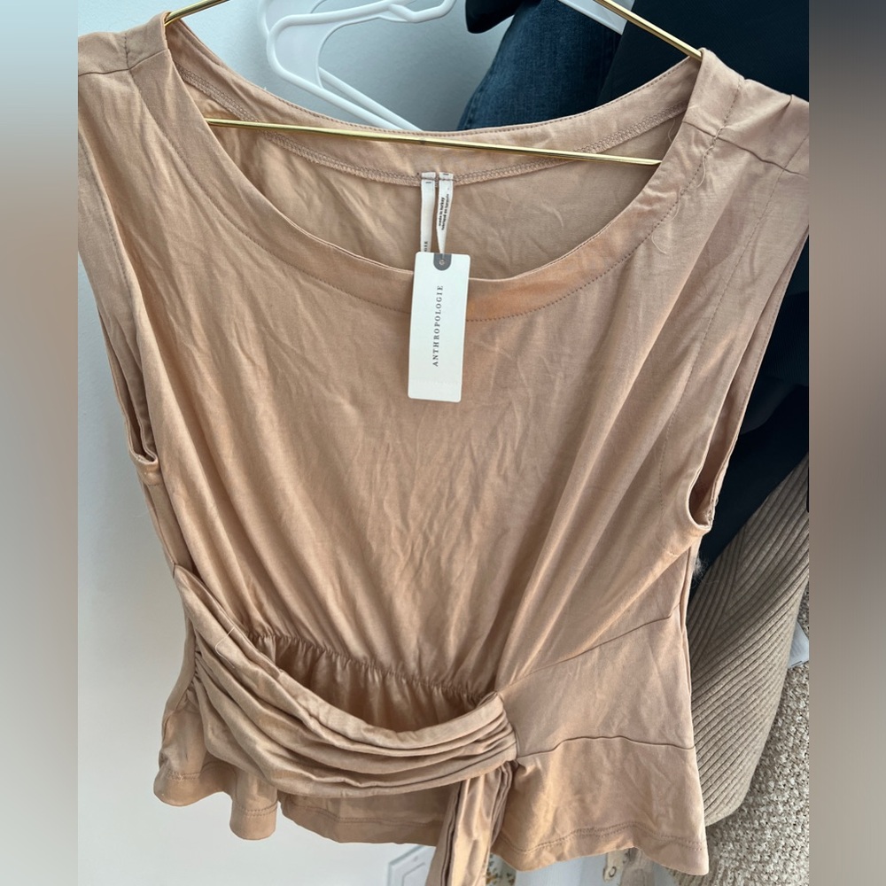 professional formal chic top perfect for a businesswomen looking snatched